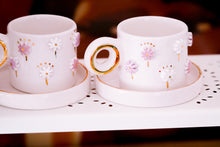 Laden Sie das Bild in den Galerie-Viewer, THE BLOOM 2er-Set Espresso Cups, 1.5 dl mit Untersetzer