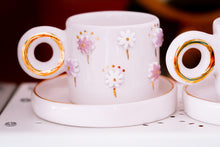 Laden Sie das Bild in den Galerie-Viewer, THE BLOOM 2er-Set Espresso Cups, 1.5 dl mit Untersetzer