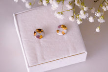 Laden Sie das Bild in den Galerie-Viewer, Circle Earrings Patterns in Gold, Grey &amp; Lila