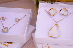 SET WAVE Earrings & Necklace
