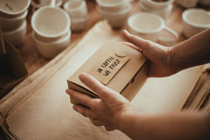 Pinch Cup - Warm Grey - Cappuccino & Tea Cup, ca. 2.5 dl - O I A  ceramics